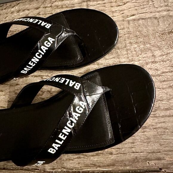 Balenciaga Croc Embossed Logo Sandals. - Picture 3 of 9